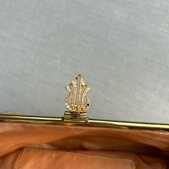 1940’s golden clutch - Picture 7 of 7